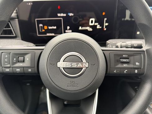 New 2026 Nissan Kicks SV image 15