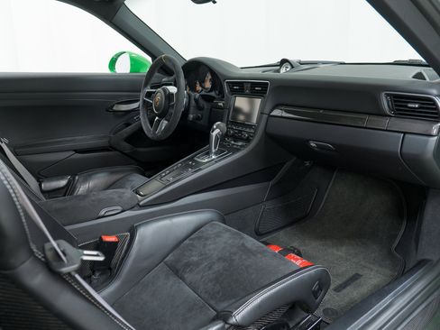 Certified 2016 Porsche 911 GT3 RS image 27