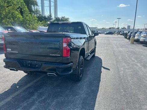 Used 2019 Chevrolet Silverado 1500 Custom Trail Boss w/ Custom Convenience Package AWD/4WD image 10