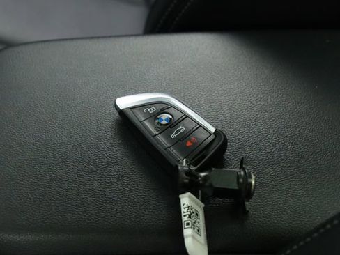 Used 2024 BMW X3 xDrive30i AWD/4WD image 43