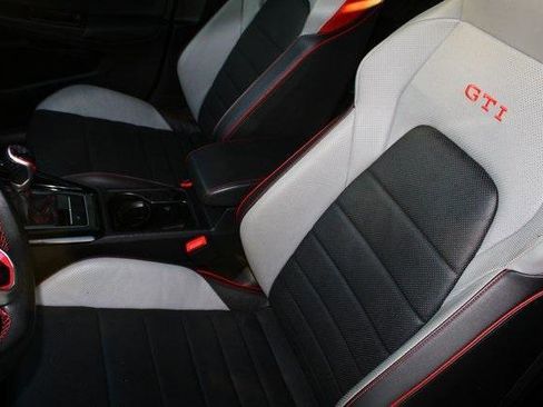 Used 2023 Volkswagen GTI Autobahn image 6