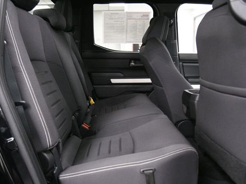 Used 2024 Toyota Tacoma TRD Off-Road image 22