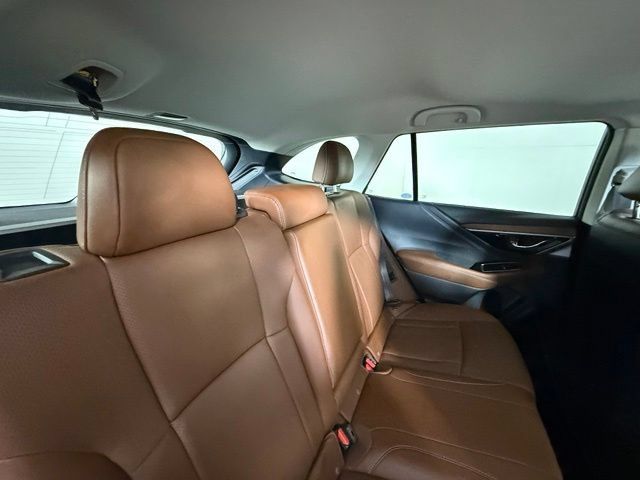 Used 2022 Subaru Outback Touring AWD/4WD image 26