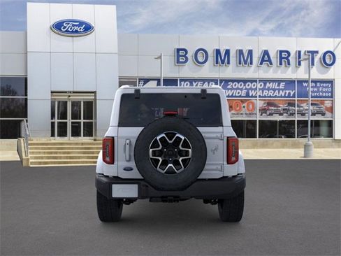 New 2025 Ford Bronco Outer Banks image 5