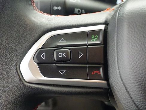 Used 2023 Jeep Compass Trailhawk image 38