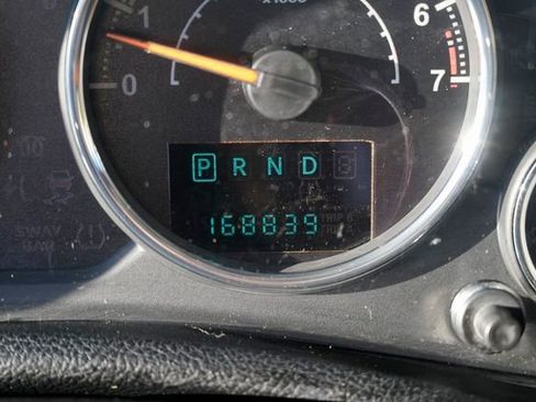 Used 2011 Jeep Wrangler Unlimited 70th Anniversary w/ Dual Top Group image 43