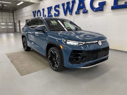 New 2026 Volkswagen Tiguan SEL R-Line AWD/4WD image 5