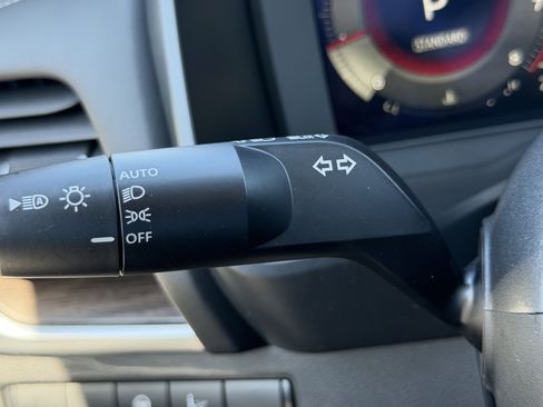 Used 2024 Nissan Rogue Platinum w/ Platinum Premium Package image 30