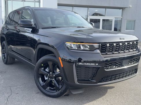 New 2026 Jeep Grand Cherokee Limited w/ Limited Altitude Package image 1