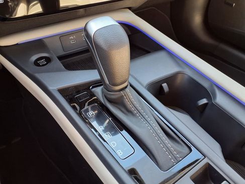 New 2026 Nissan Sentra SL w/ Floor Mat Package image 15