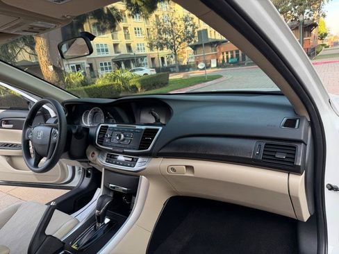 Used 2015 Honda Accord EX image 55
