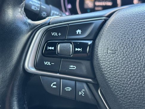 Used 2018 Honda Accord Sport image 24