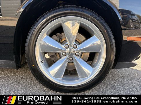Used 2015 Dodge Challenger R/T Plus image 30