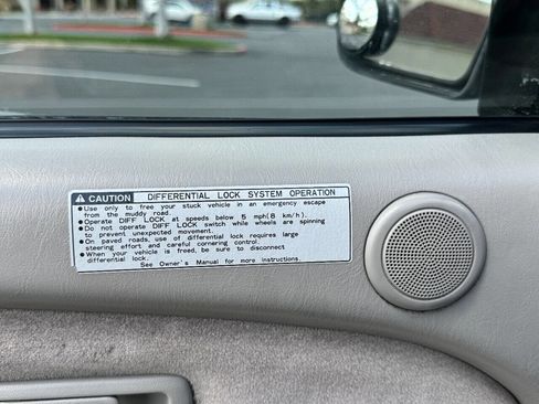 Used 2001 Toyota Tacoma PreRunner image 21