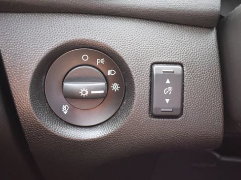 Used 2019 Ford Fiesta SE w/ Equipment Group 201A FWD image 18