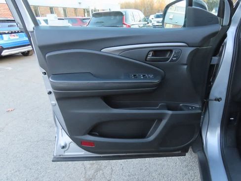 Certified 2023 Honda Passport TrailSport image 15