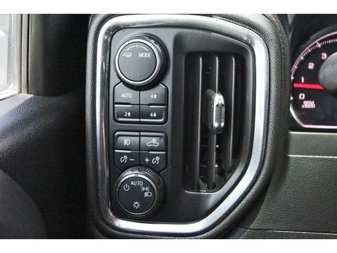 Used 2023 Chevrolet Silverado 2500 LT w/ Convenience Package AWD/4WD image 18