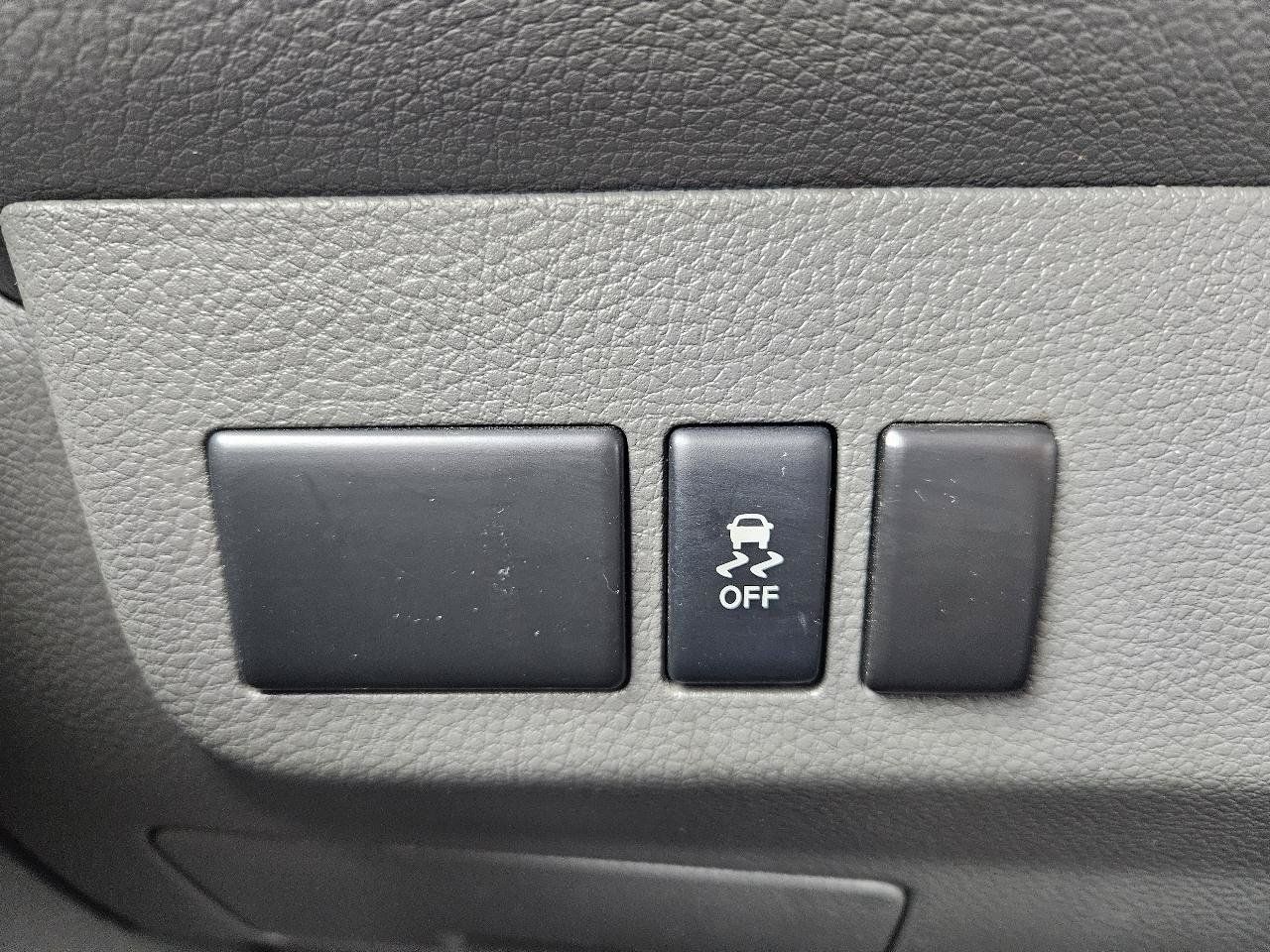 Used 2019 Nissan NV 1500 S RWD image 40