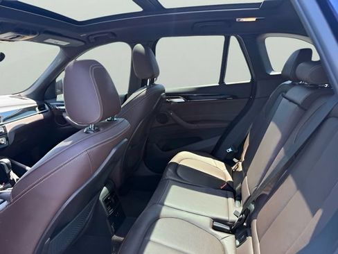 Used 2019 BMW X1 xDrive28i w/ Convenience Package AWD/4WD image 13