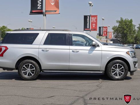 Used 2018 Ford Expedition Max XLT w/ Equipment Group 202A AWD/4WD image 20