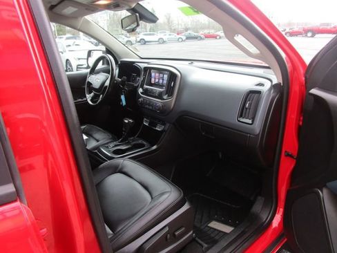 Used 2018 Chevrolet Colorado Z71 AWD/4WD image 26