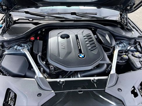 Used 2019 BMW 540i w/ Convenience Package image 31