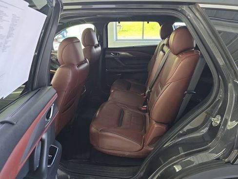 Used 2017 MAZDA CX-9 Signature AWD/4WD image 10