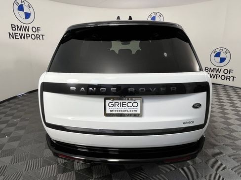 Used 2023 Land Rover Range Rover Long Wheelbase SE AWD/4WD image 15