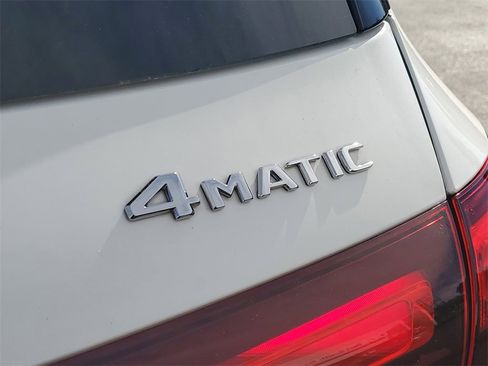 Used 2024 Mercedes-Benz GLE 450 4MATIC image 6