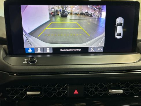 Used 2023 Honda Accord Touring image 5