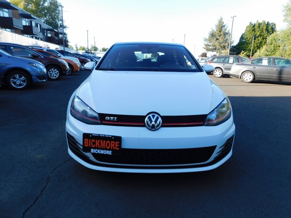 Used 2015 Volkswagen GTI SE FWD image 20