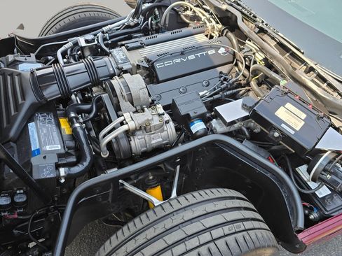 Used 1993 Chevrolet Corvette Convertible RWD image 19