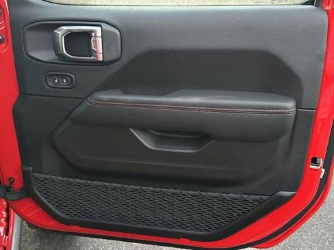 New 2026 Jeep Wrangler Unlimited Rubicon image 14