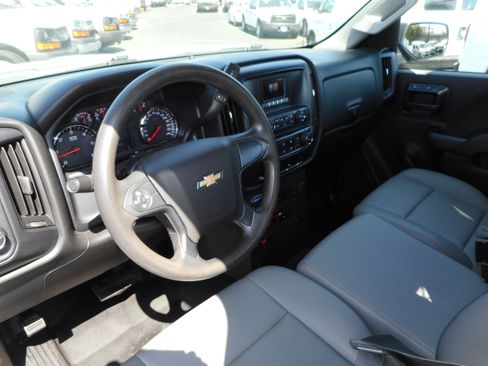 Used 2017 Chevrolet Silverado 1500 W/T w/ Trailering Package RWD image 15