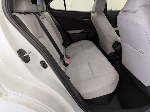New 2026 Lexus UX 300h AWD image 36