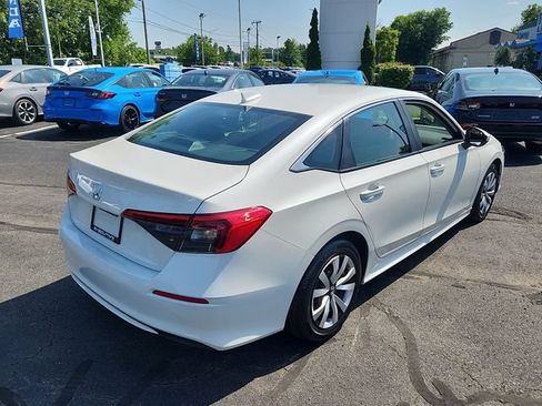 Used 2024 Honda Civic LX image 6