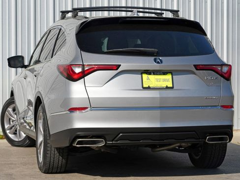 Used 2022 Acura MDX SH-AWD image 5