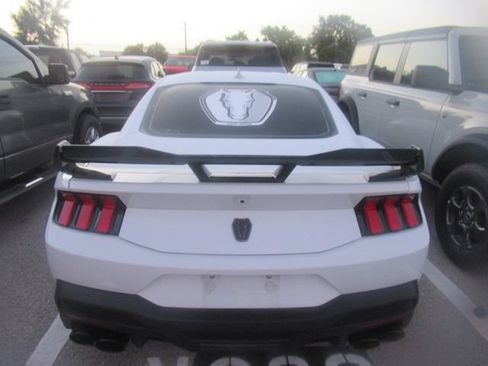 Used 2024 Ford Mustang Dark Horse RWD image 4