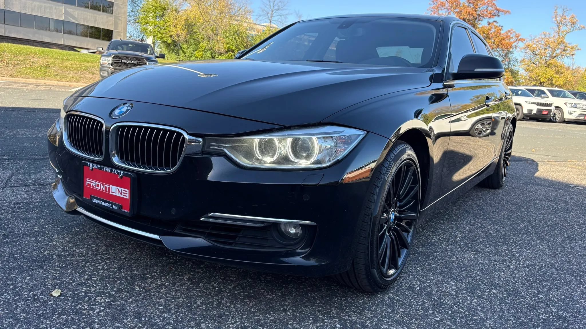 Used 2014 BMW 328i xDrive Sedan w/ Premium Package AWD/4WD image 14