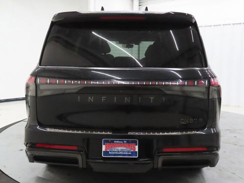 Used 2025 INFINITI QX80 Autograph image 4