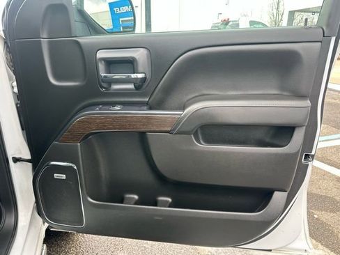 Used 2018 GMC Sierra 1500 Denali w/ Denali Ultimate Package image 10