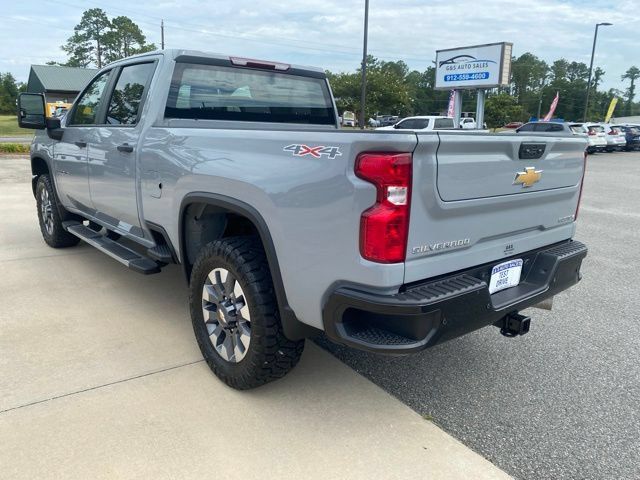 Used 2024 Chevrolet Silverado 2500 Custom w/ Custom Value Package AWD/4WD image 12