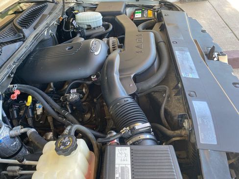 Used 2003 Cadillac Escalade 2WD image 36