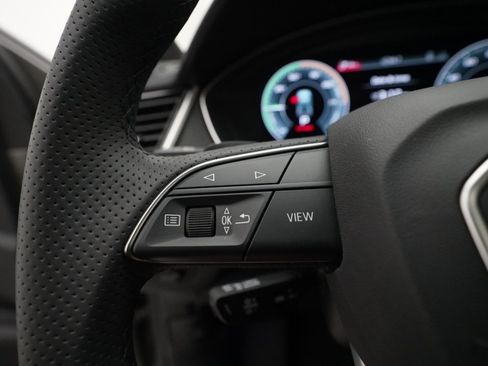 Used 2024 Audi Q5 e Prestige image 16