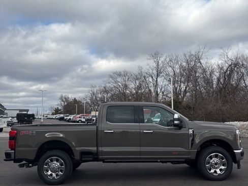 New 2026 Ford F350 King Ranch w/ Chrome Package AWD/4WD image 4