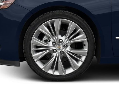 Used 2018 Chevrolet Impala Premier FWD image 14