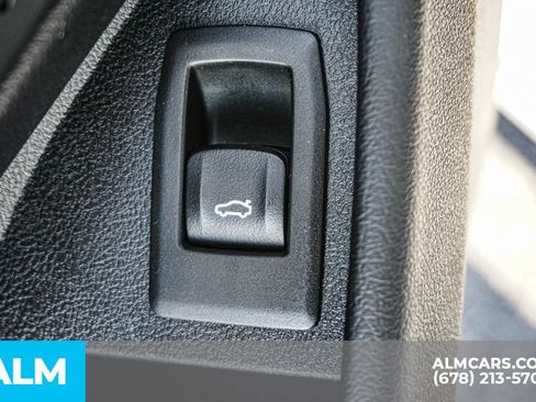 Used 2025 BMW 330i Sedan RWD image 50