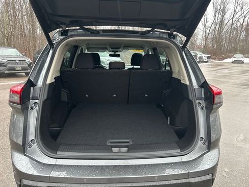 Used 2026 Nissan Rogue SV AWD/4WD image 10