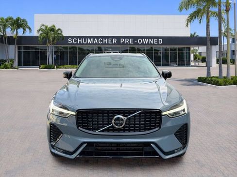 Used 2024 Volvo XC60 B5 Plus AWD/4WD image 2