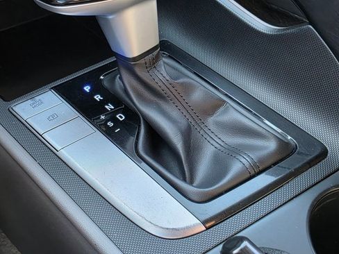 Used 2023 Hyundai Elantra SEL w/ Cargo Package image 28